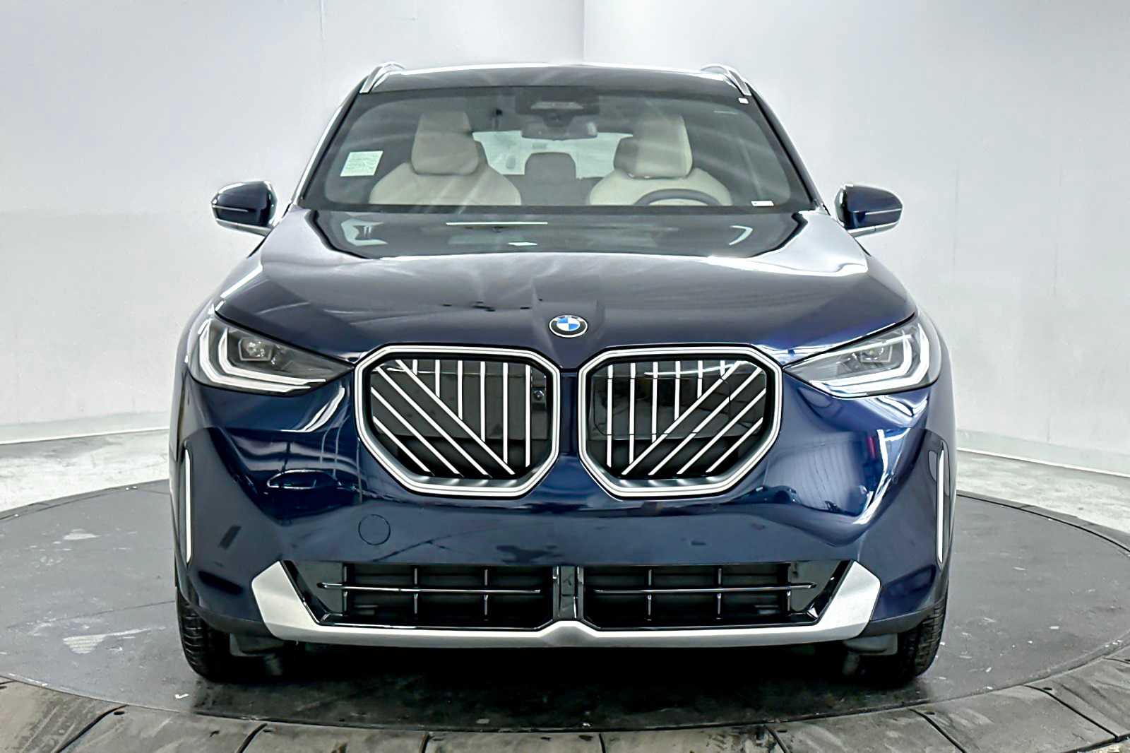 Thumbnail: 2026 BMW X3 - 10
