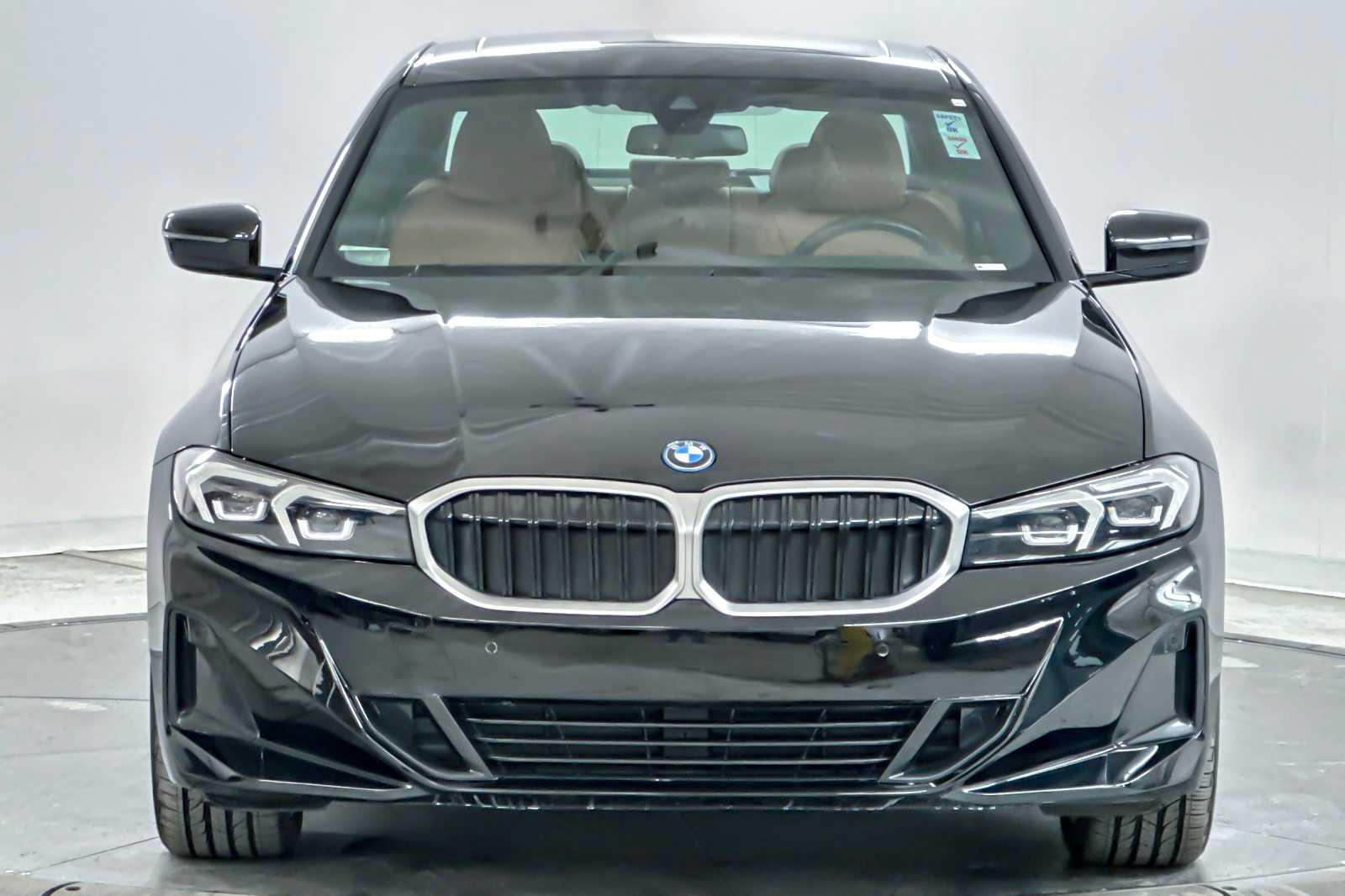 Thumbnail: 2023 BMW 3 Series - 10