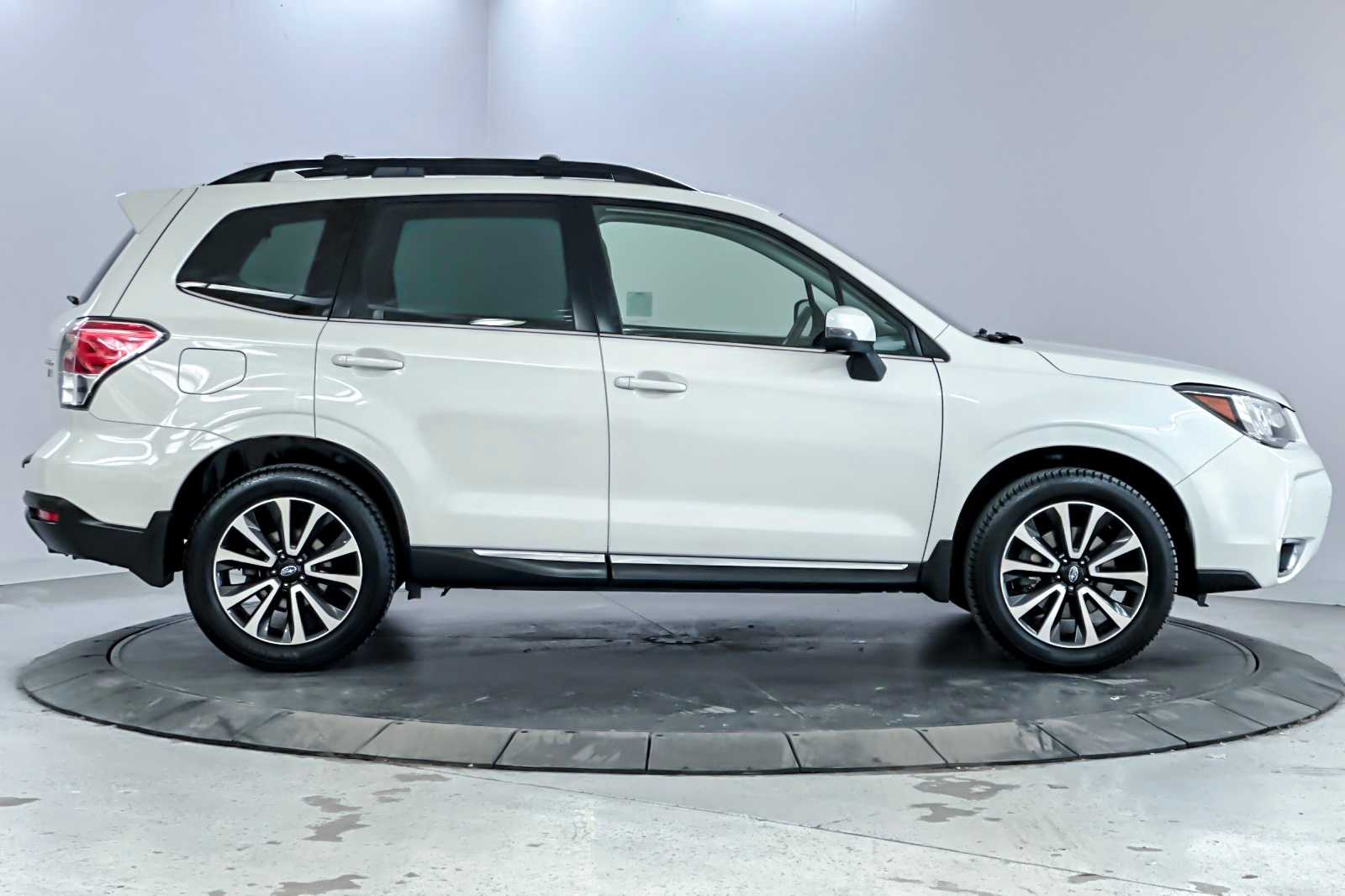 Thumbnail: 2017 Subaru Forester - 8