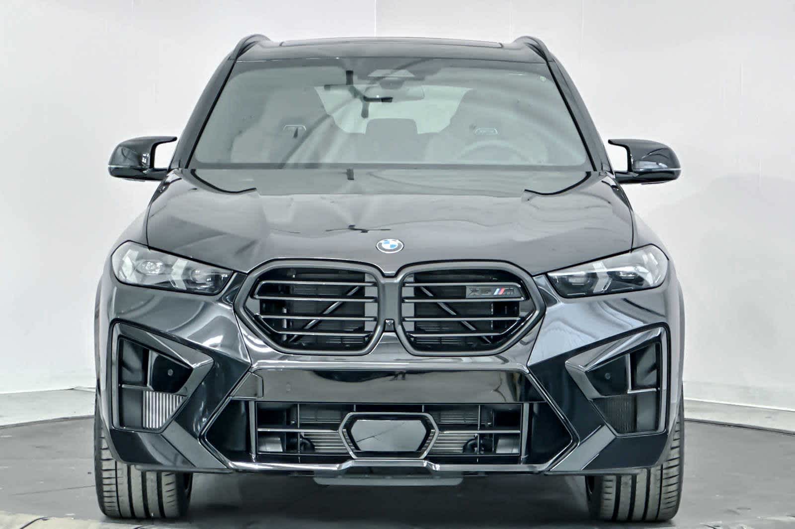 2025 BMW X5 M Competition 10