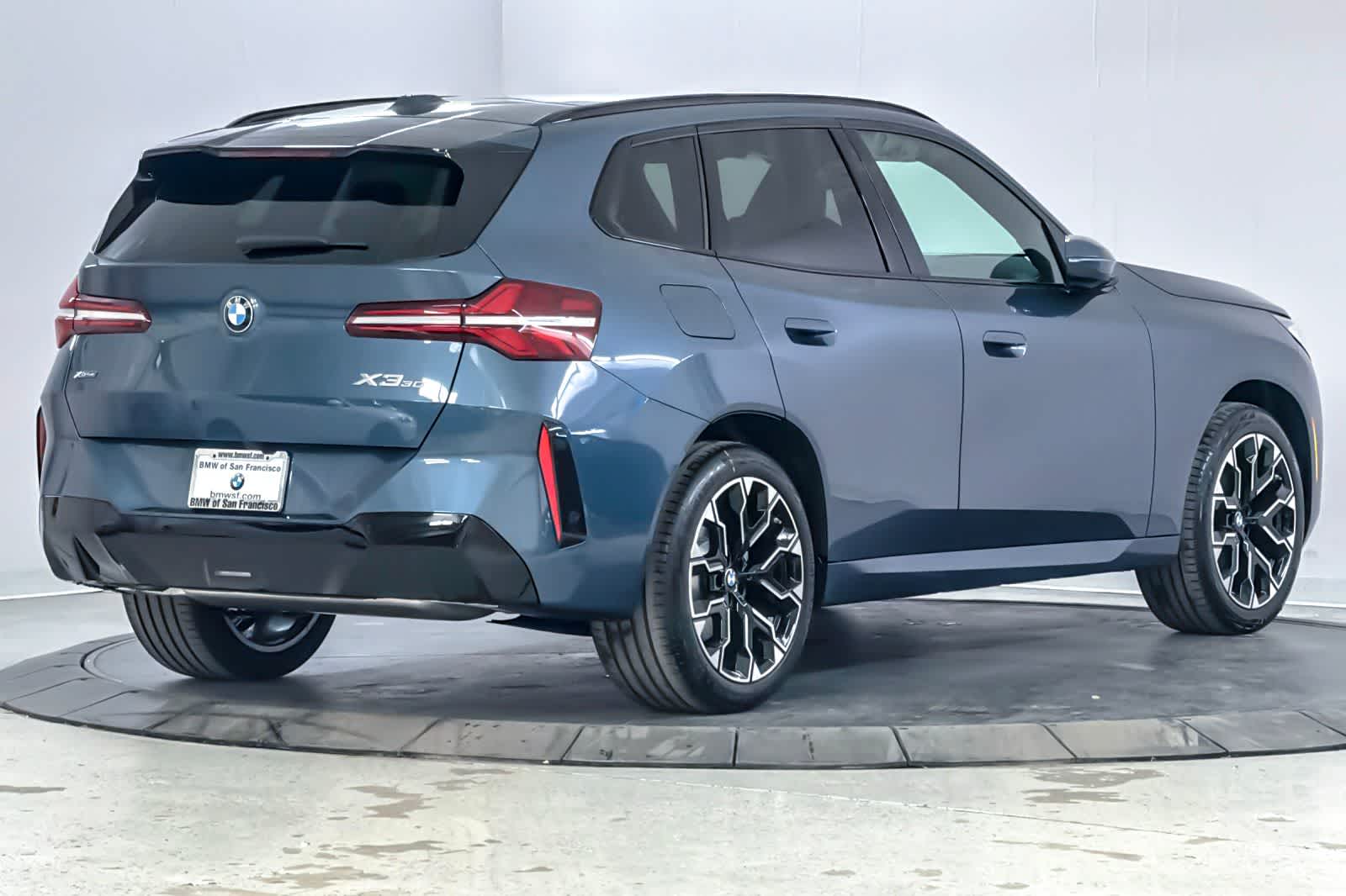 Thumbnail: 2026 BMW X3 - 2