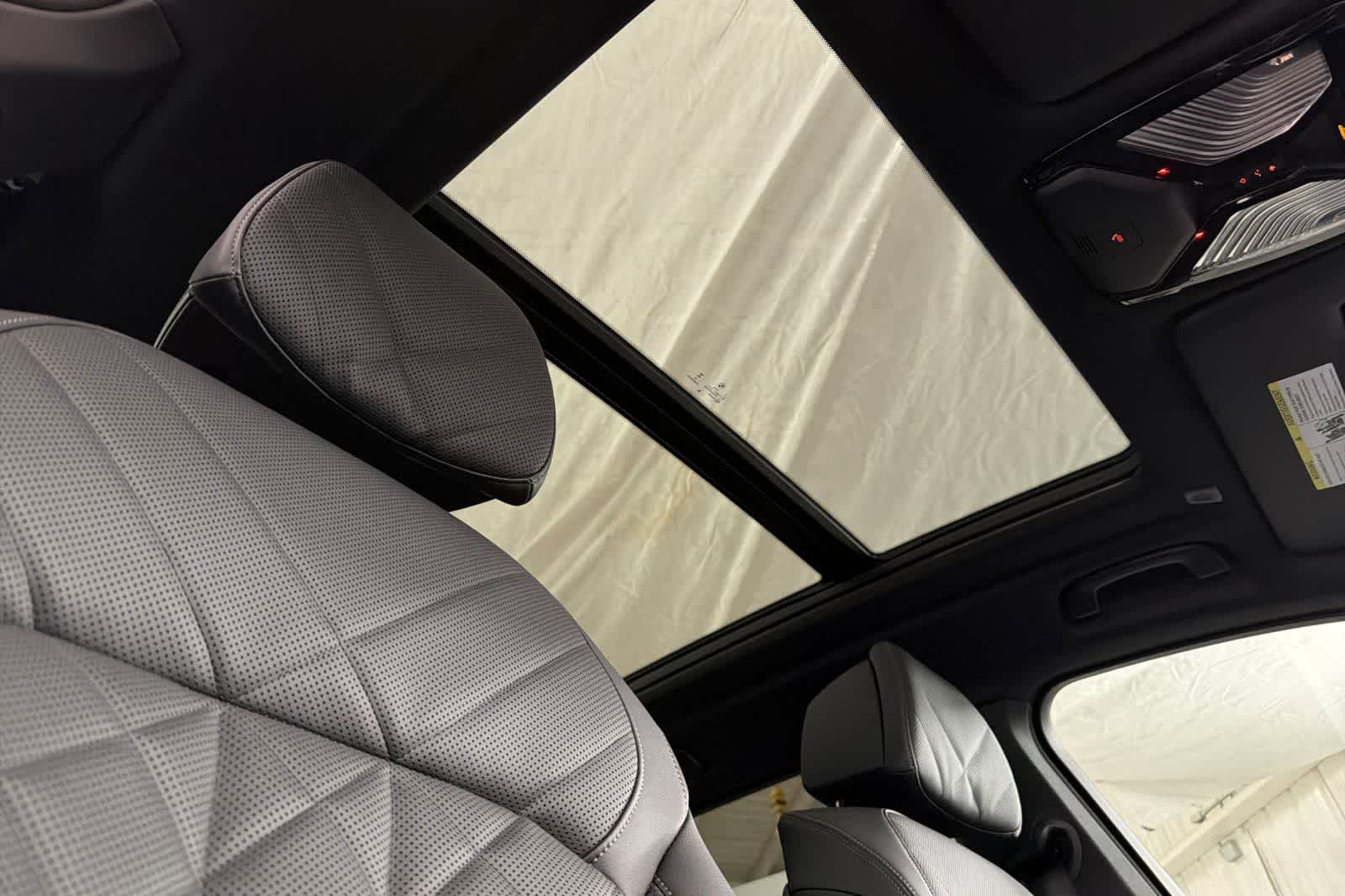 Thumbnail: 2026 BMW X5 - 17