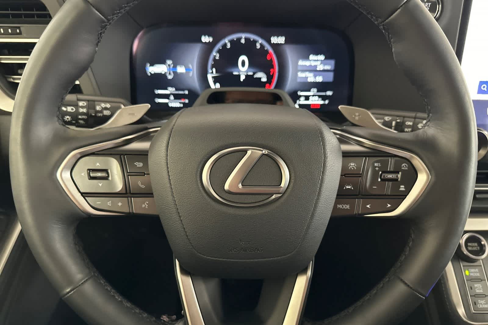 Thumbnail: 2024 Lexus GX - 24