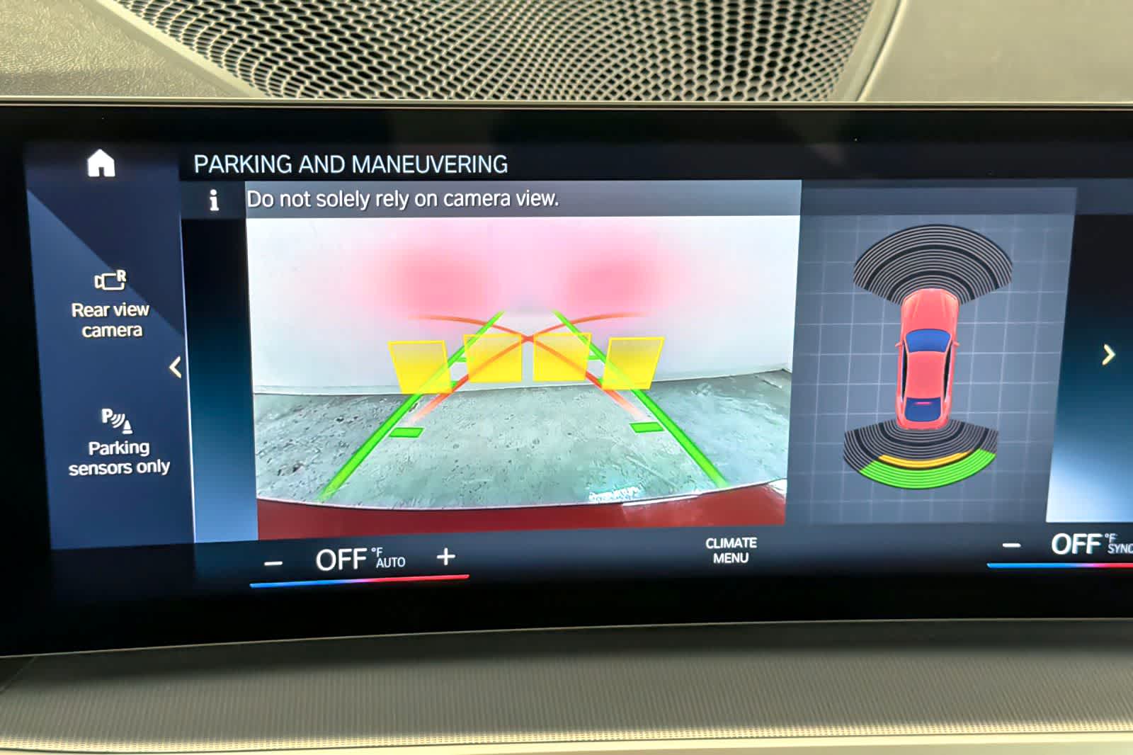 Thumbnail: 2023 BMW i4 - 19