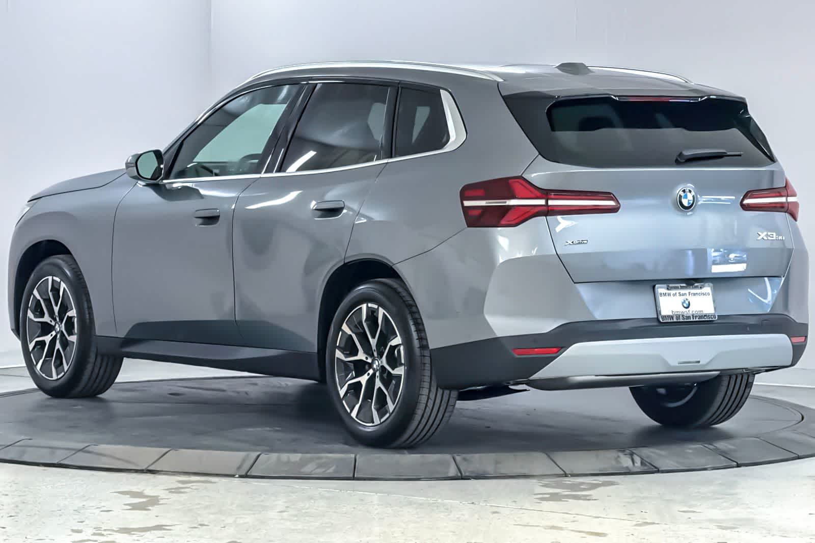 Thumbnail: 2026 BMW X3 - 6