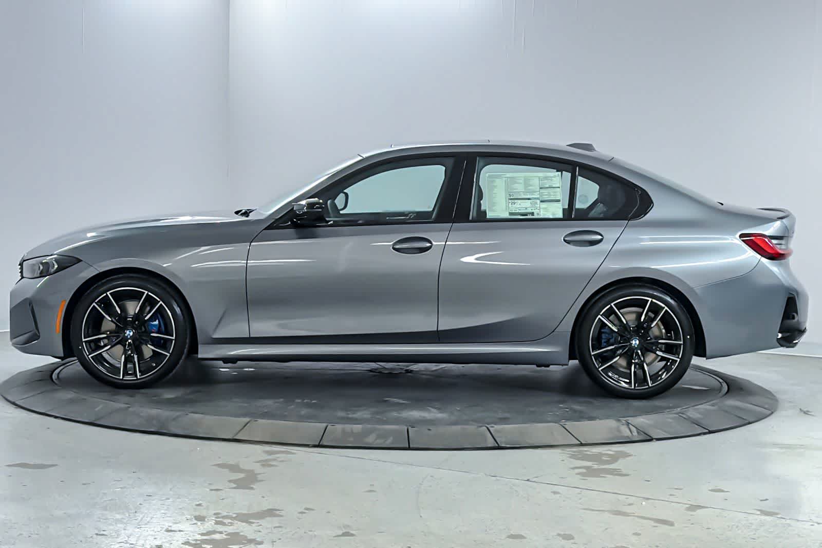 Thumbnail: 2026 BMW 3 Series - 5