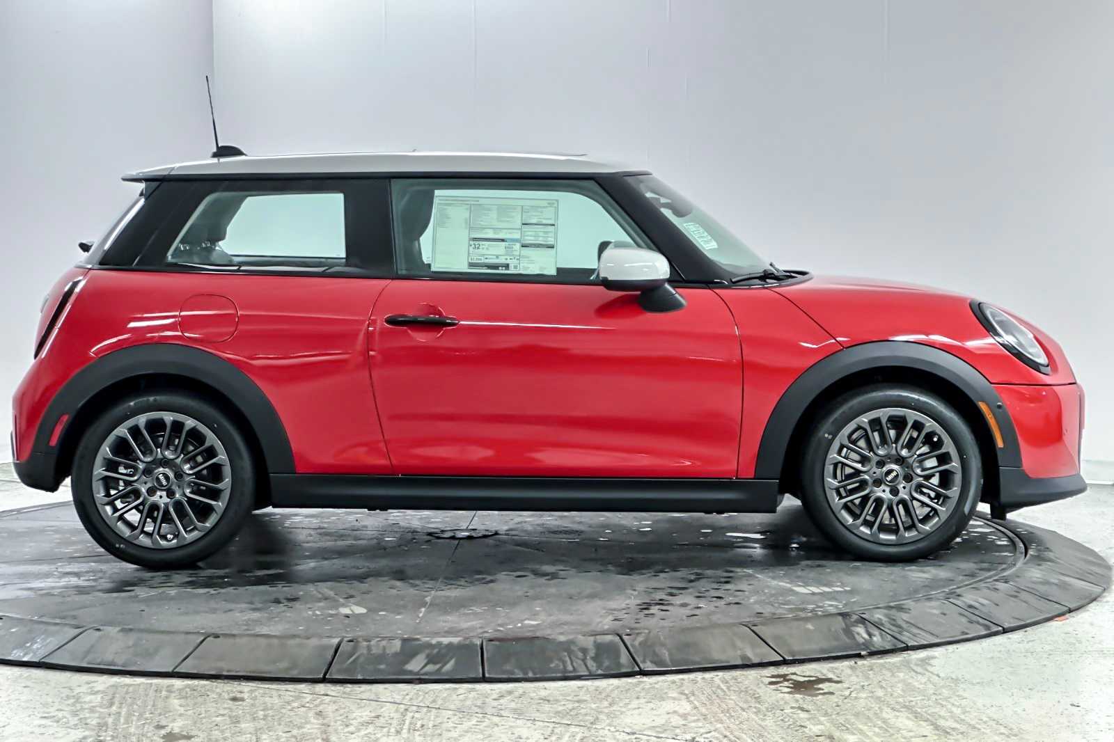 Thumbnail: 2025 MINI Cooper Hardtop - 8