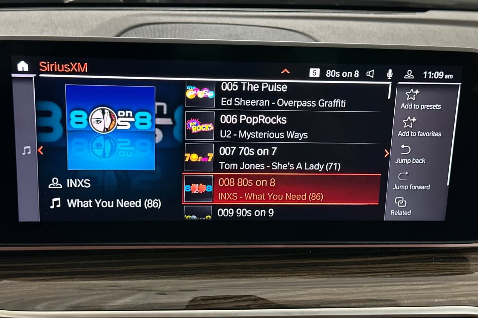 Thumbnail: 2023 BMW 5 Series - 17