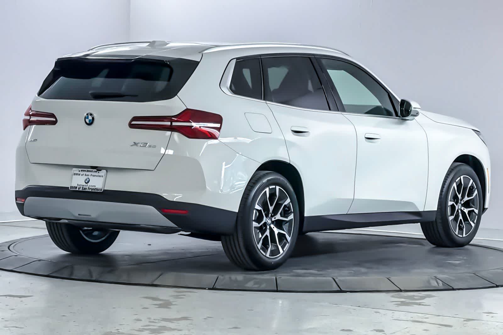 Thumbnail: 2026 BMW X3 - 2