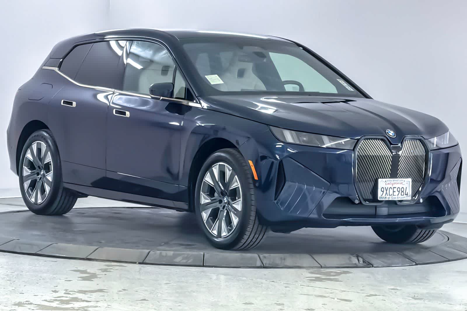 Thumbnail: 2026 BMW iX - 9