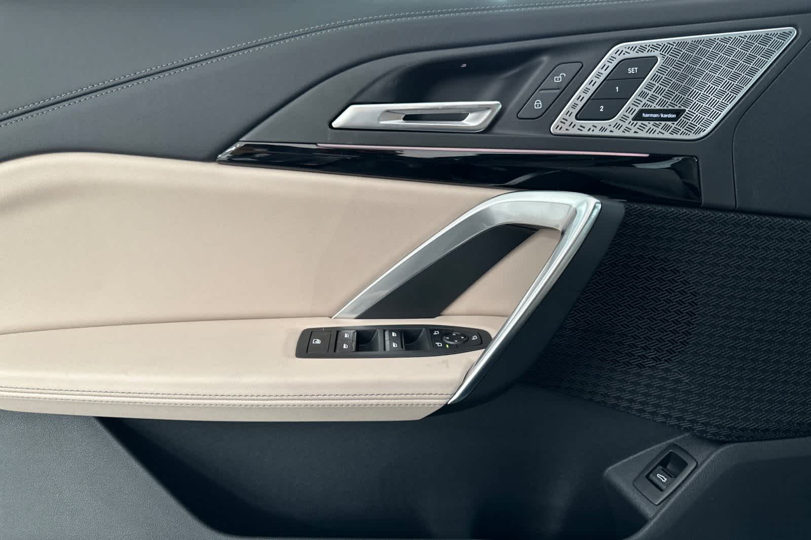 Thumbnail: 2025 BMW X1 - 12