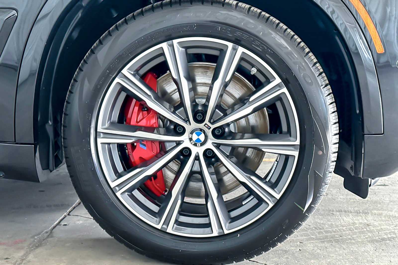 Thumbnail: 2026 BMW X5 - 25
