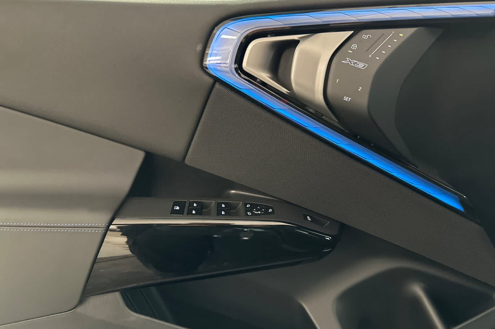 Thumbnail: 2026 BMW X3 - 12