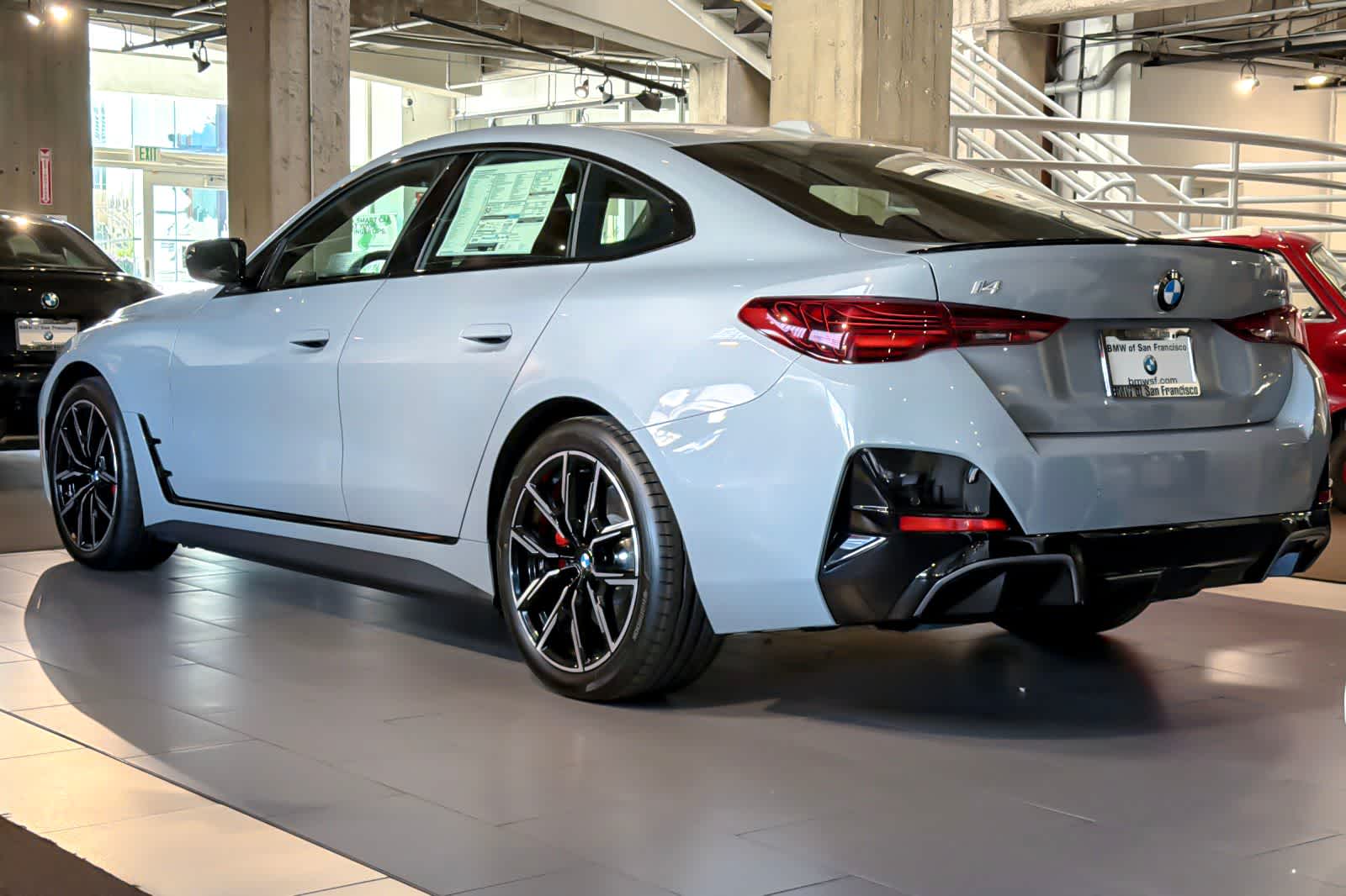 Thumbnail: 2026 BMW i4 - 6