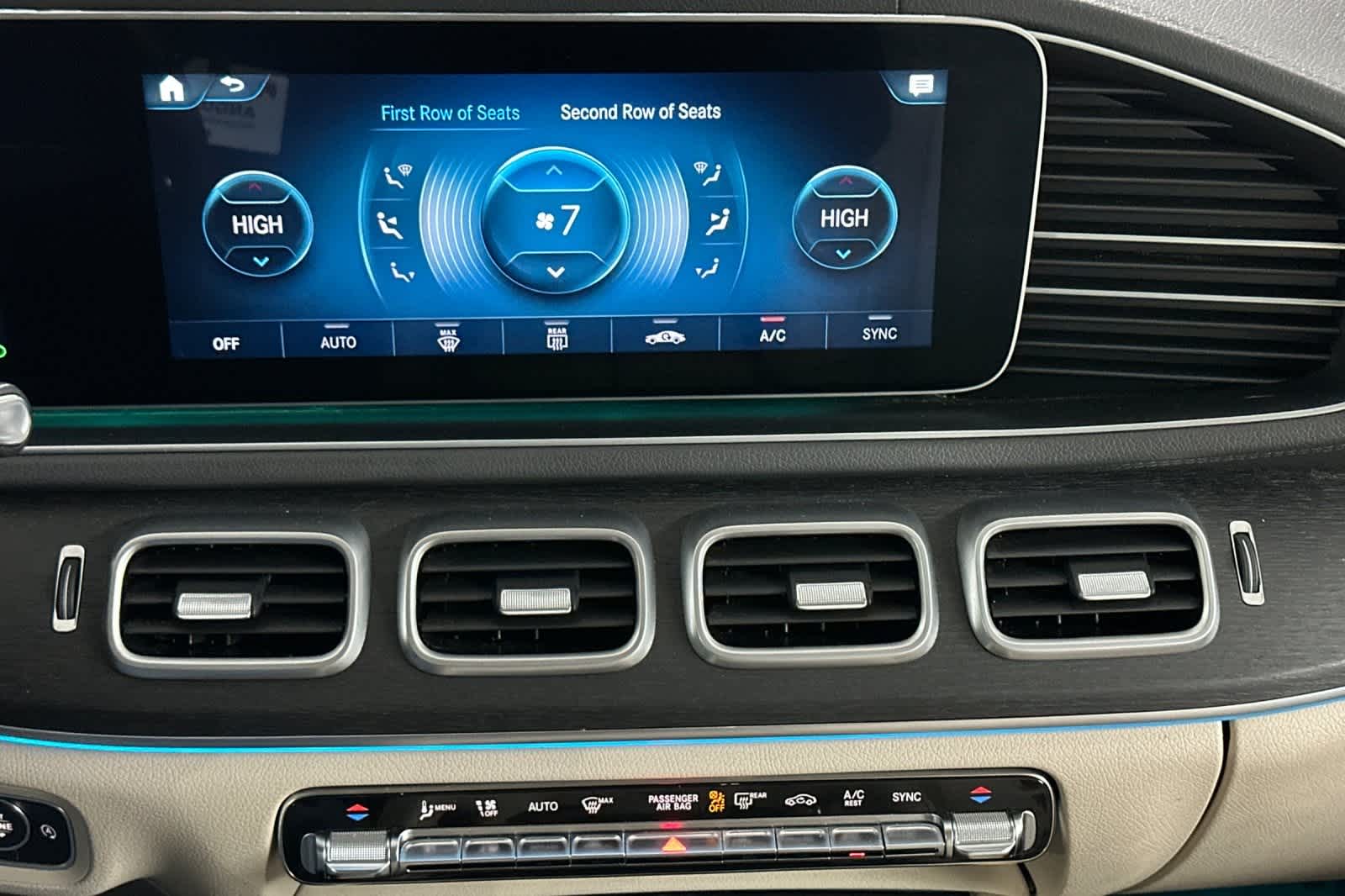 Thumbnail: 2020 Mercedes-Benz GLS - 21