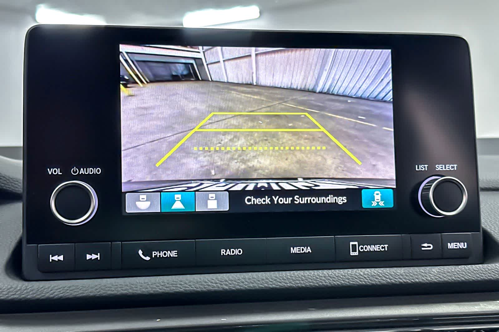 Thumbnail: 2023 Acura Integra - 18