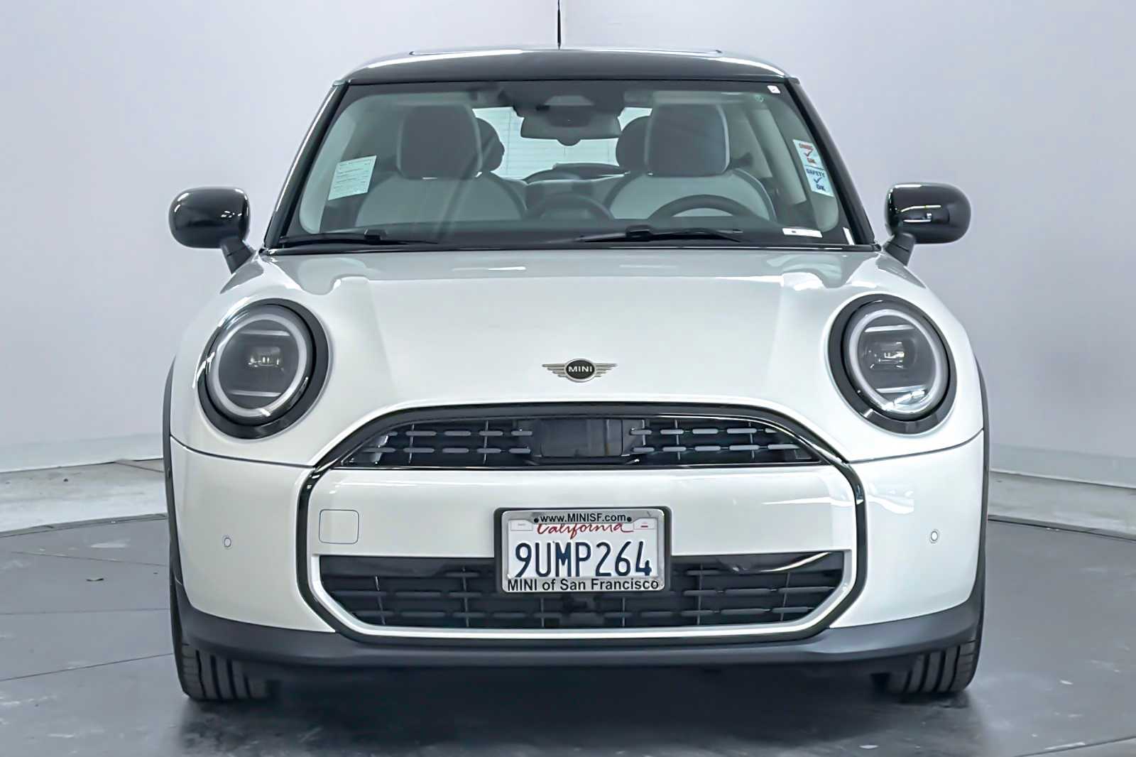 Thumbnail: 2025 MINI Cooper Hardtop - 10