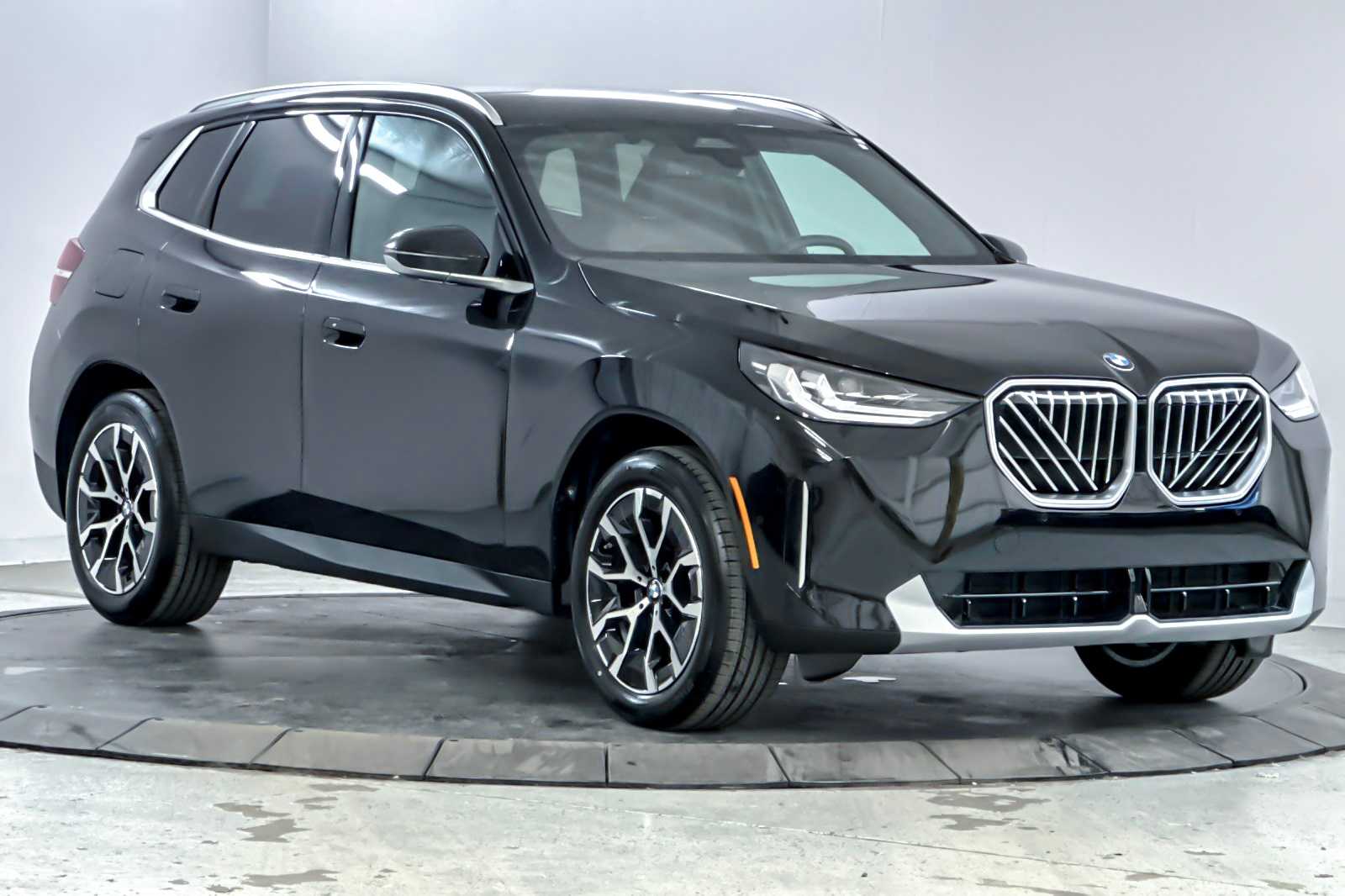 Thumbnail: 2026 BMW X3 - 9