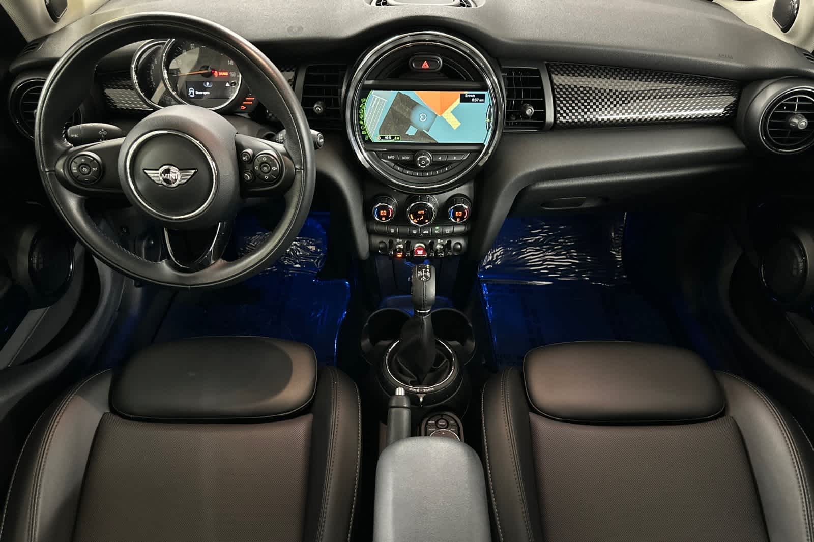 Thumbnail: 2017 MINI Cooper Hardtop - 3