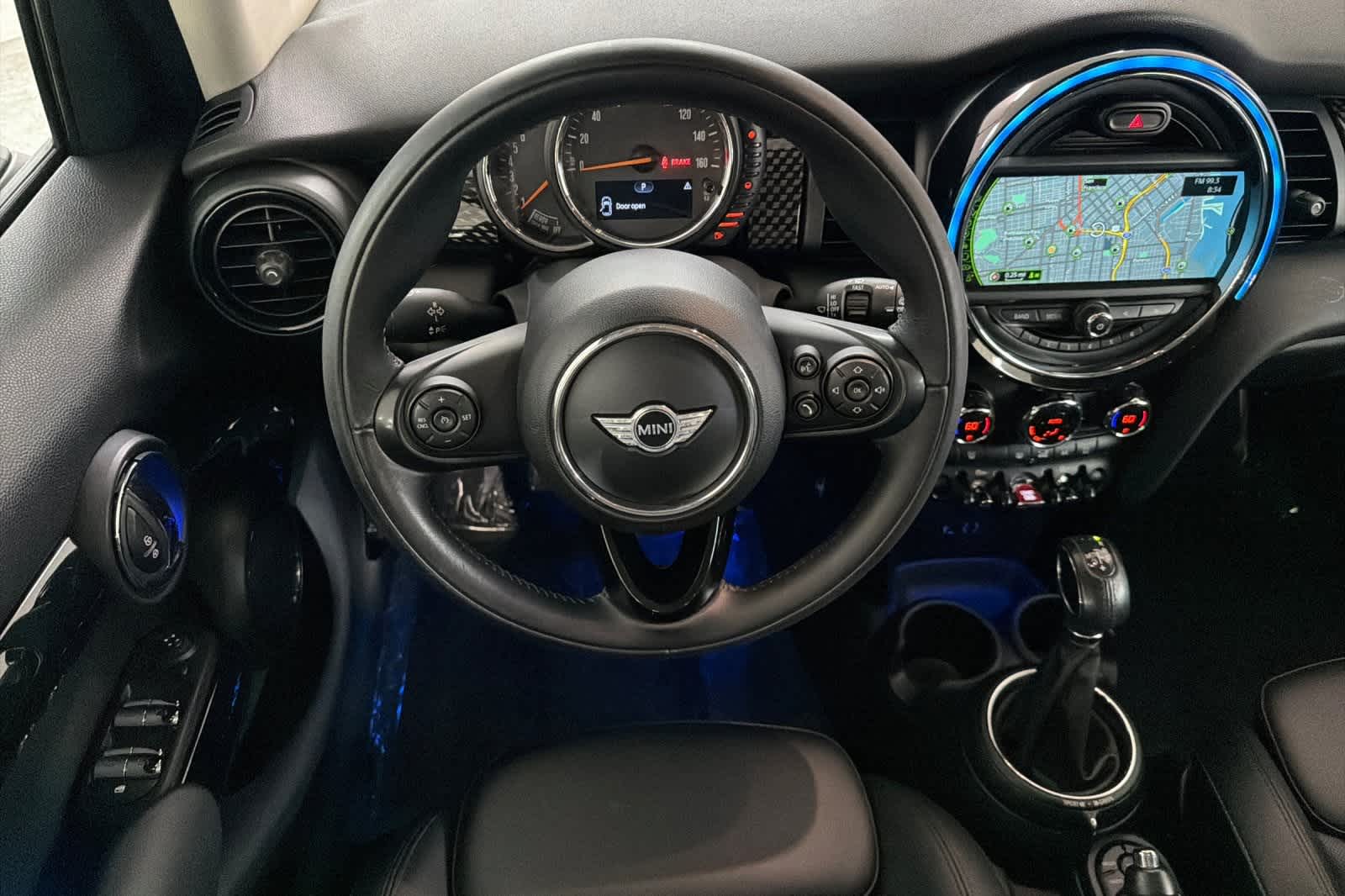 Thumbnail: 2016 MINI Cooper Hardtop - 14