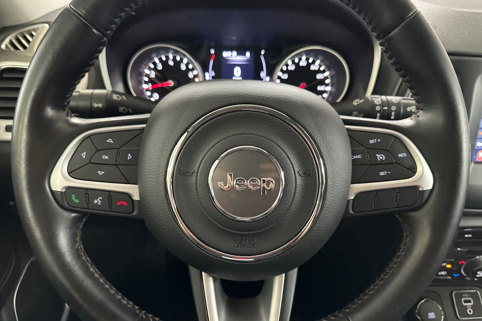 Thumbnail: 2020 Jeep Compass - 23