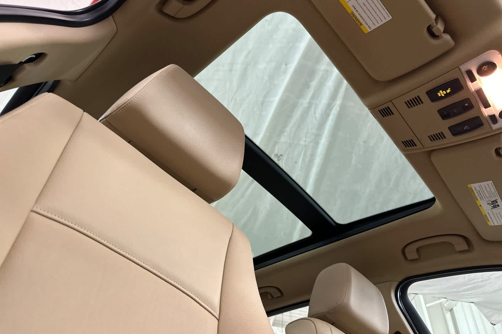 Thumbnail: 2014 BMW X1 - 17