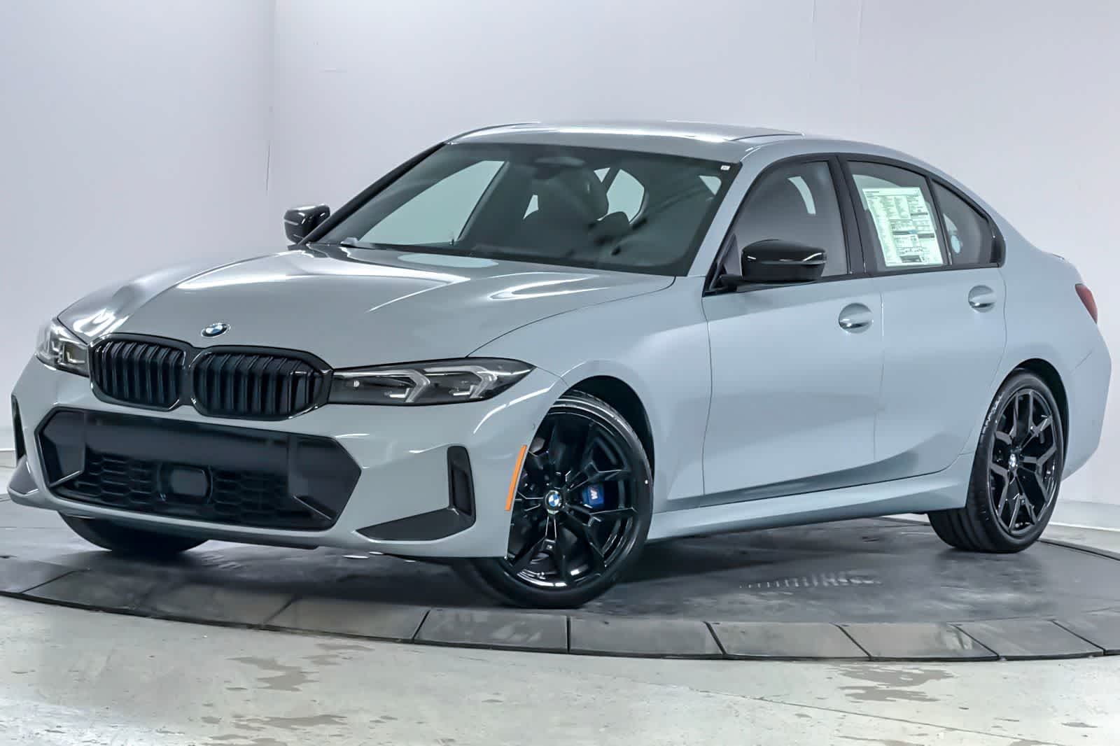 Thumbnail: 2026 BMW 3 Series - 1