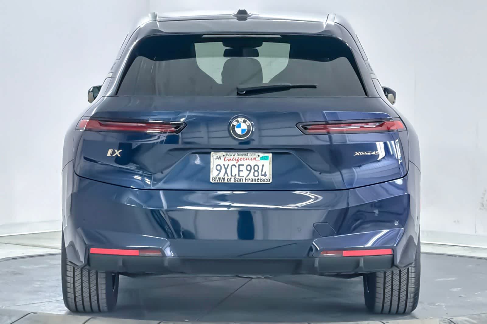 Thumbnail: 2026 BMW iX - 7