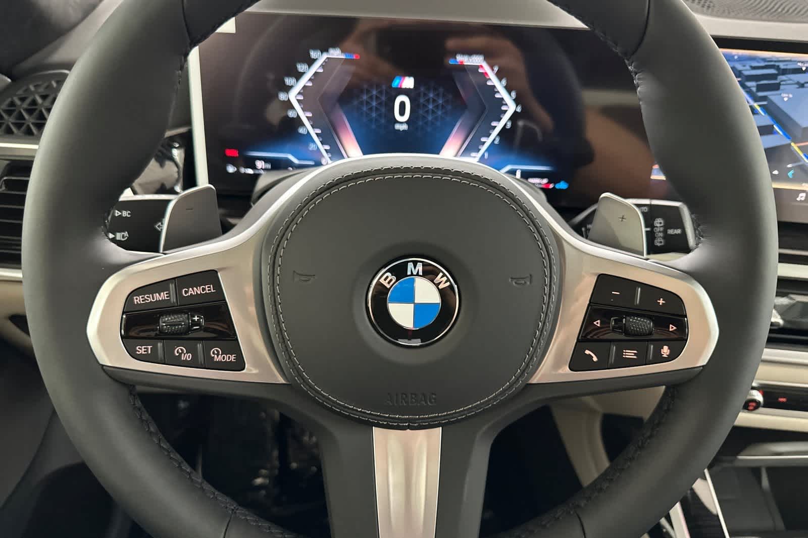 Thumbnail: 2026 BMW X7 - 24