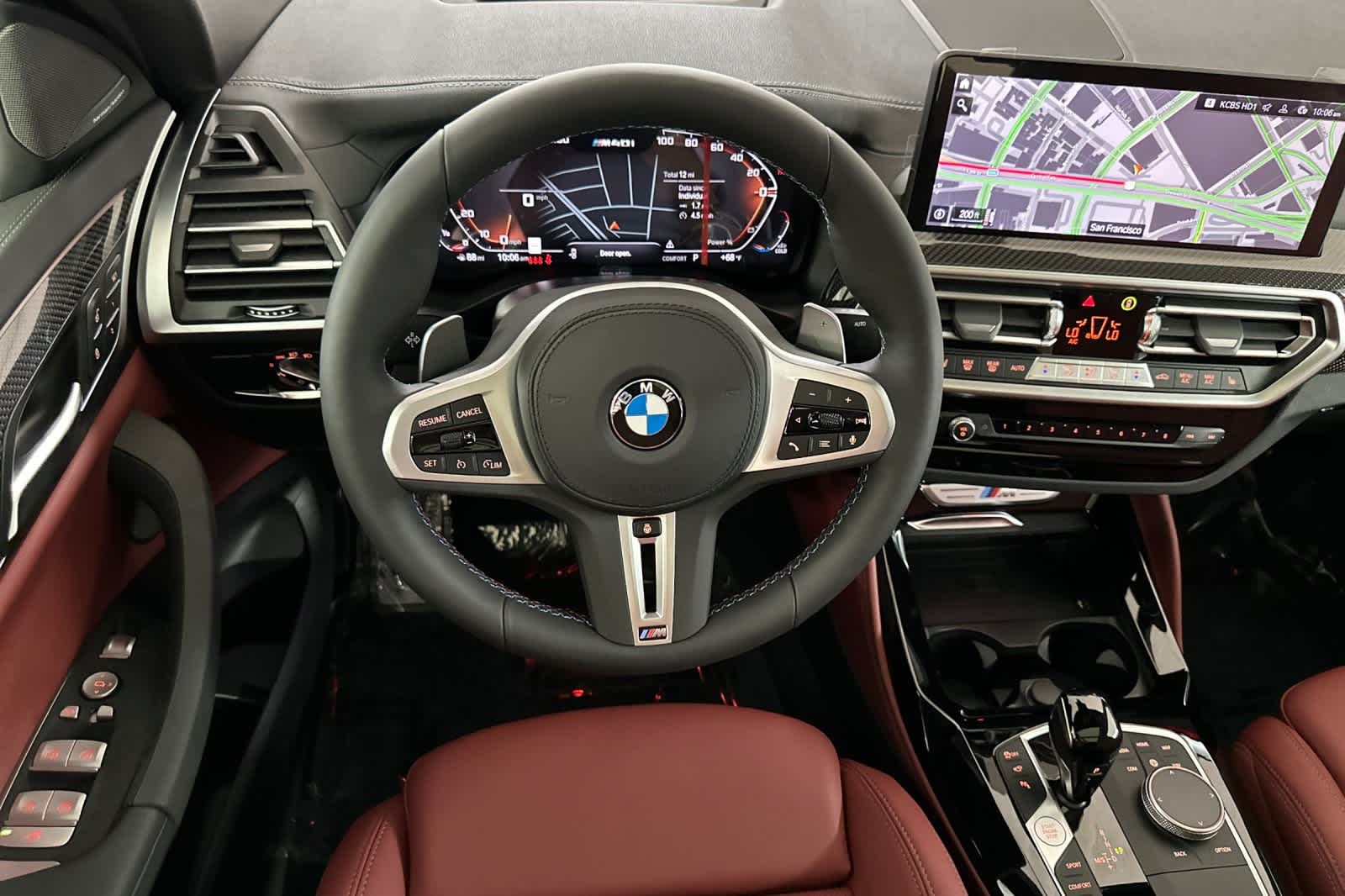 Thumbnail: 2025 BMW X4 - 14