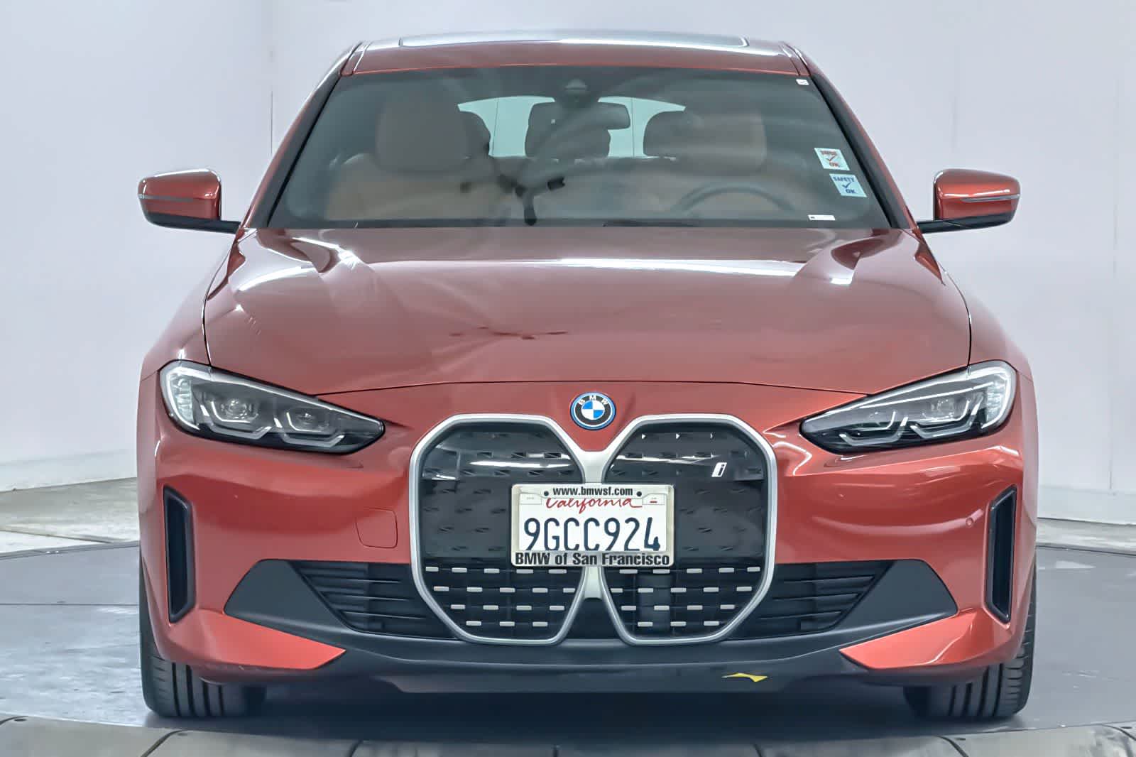 Thumbnail: 2023 BMW i4 - 10