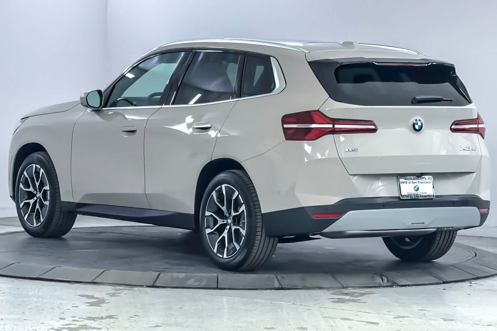 Thumbnail: 2026 BMW X3 - 6