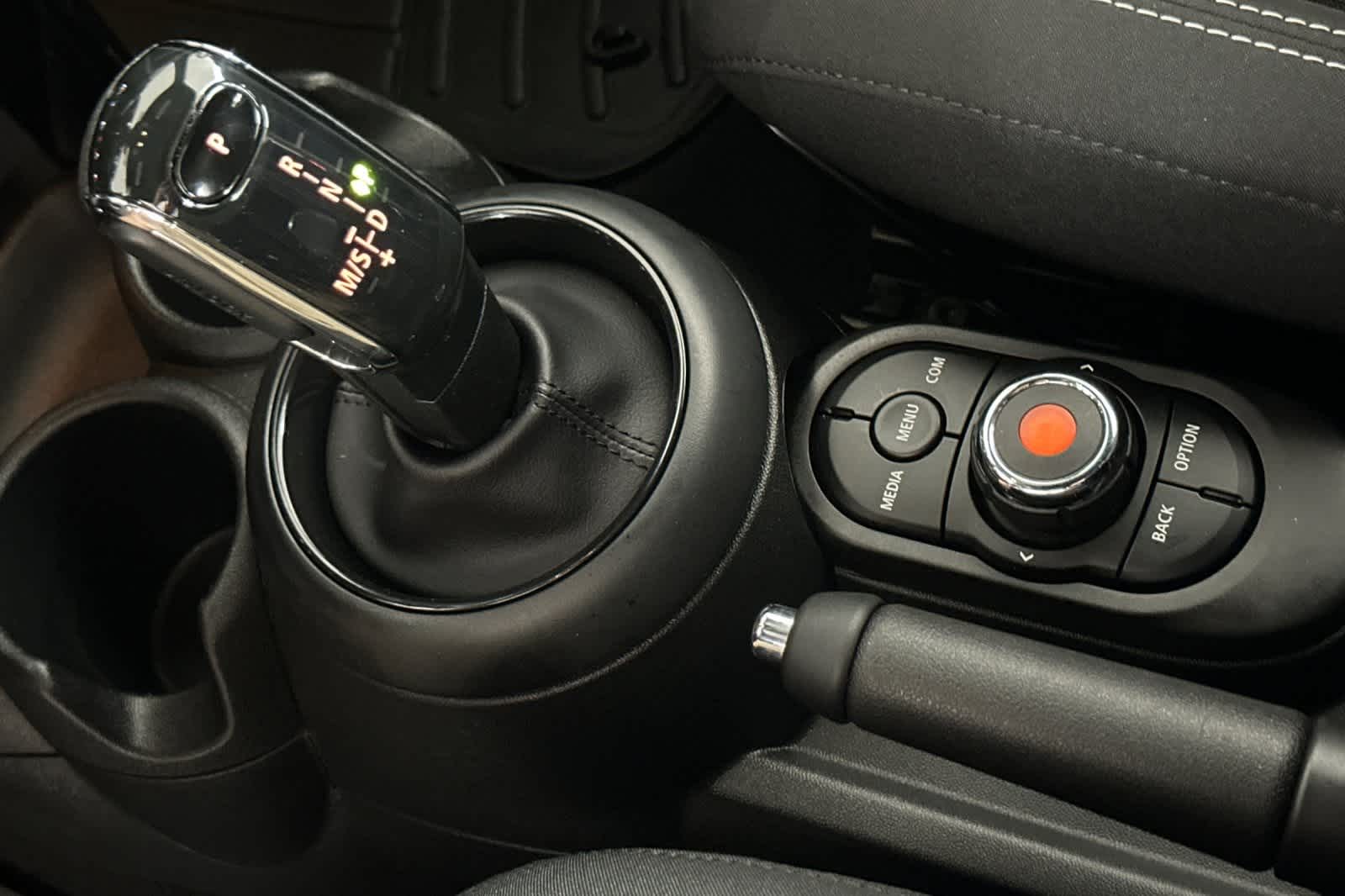 Thumbnail: 2022 MINI Cooper Convertible - 22