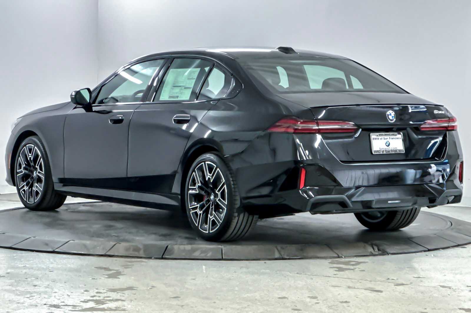 Thumbnail: 2026 BMW 5 Series - 6