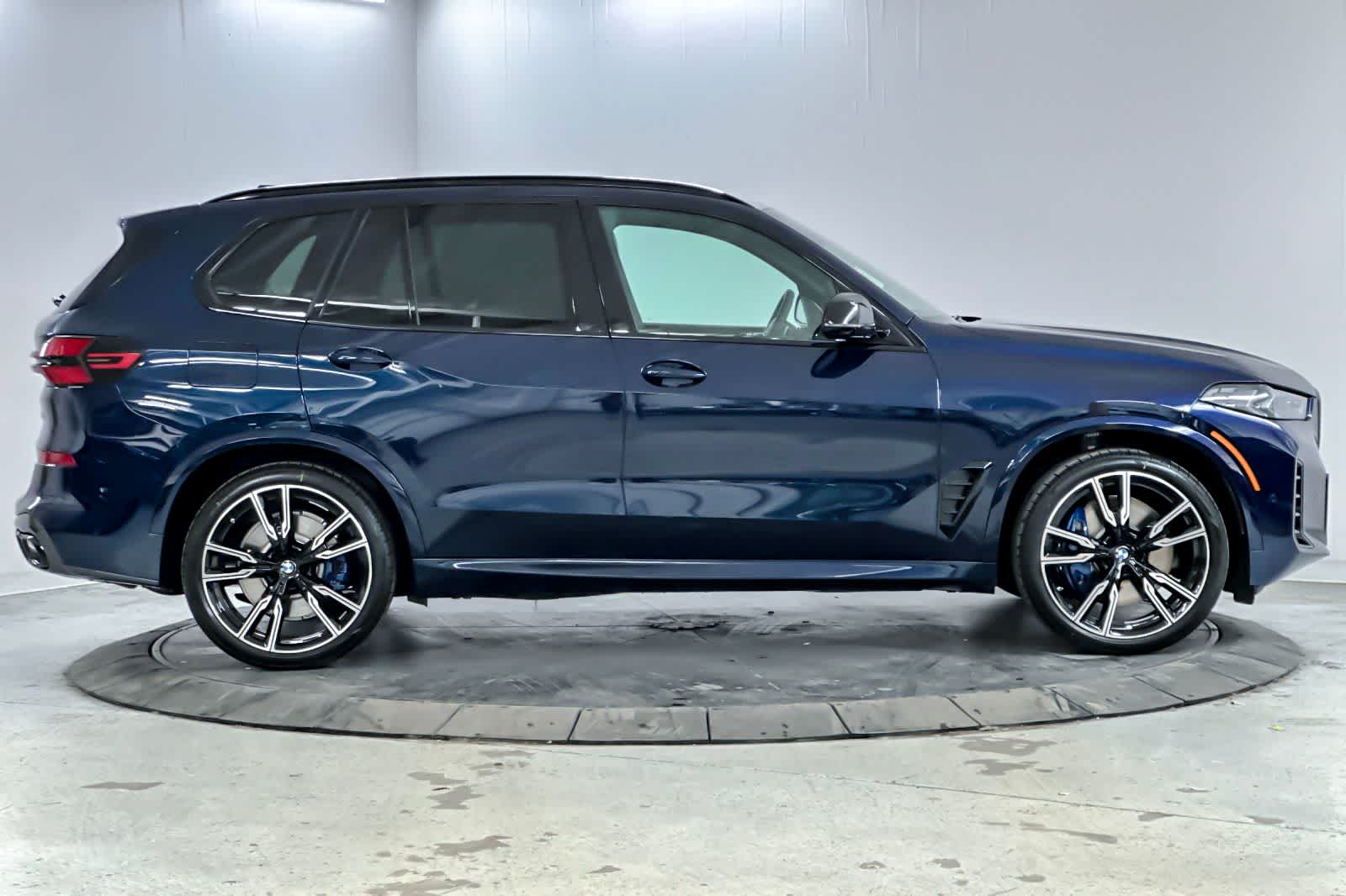 Thumbnail: 2026 BMW X5 - 8