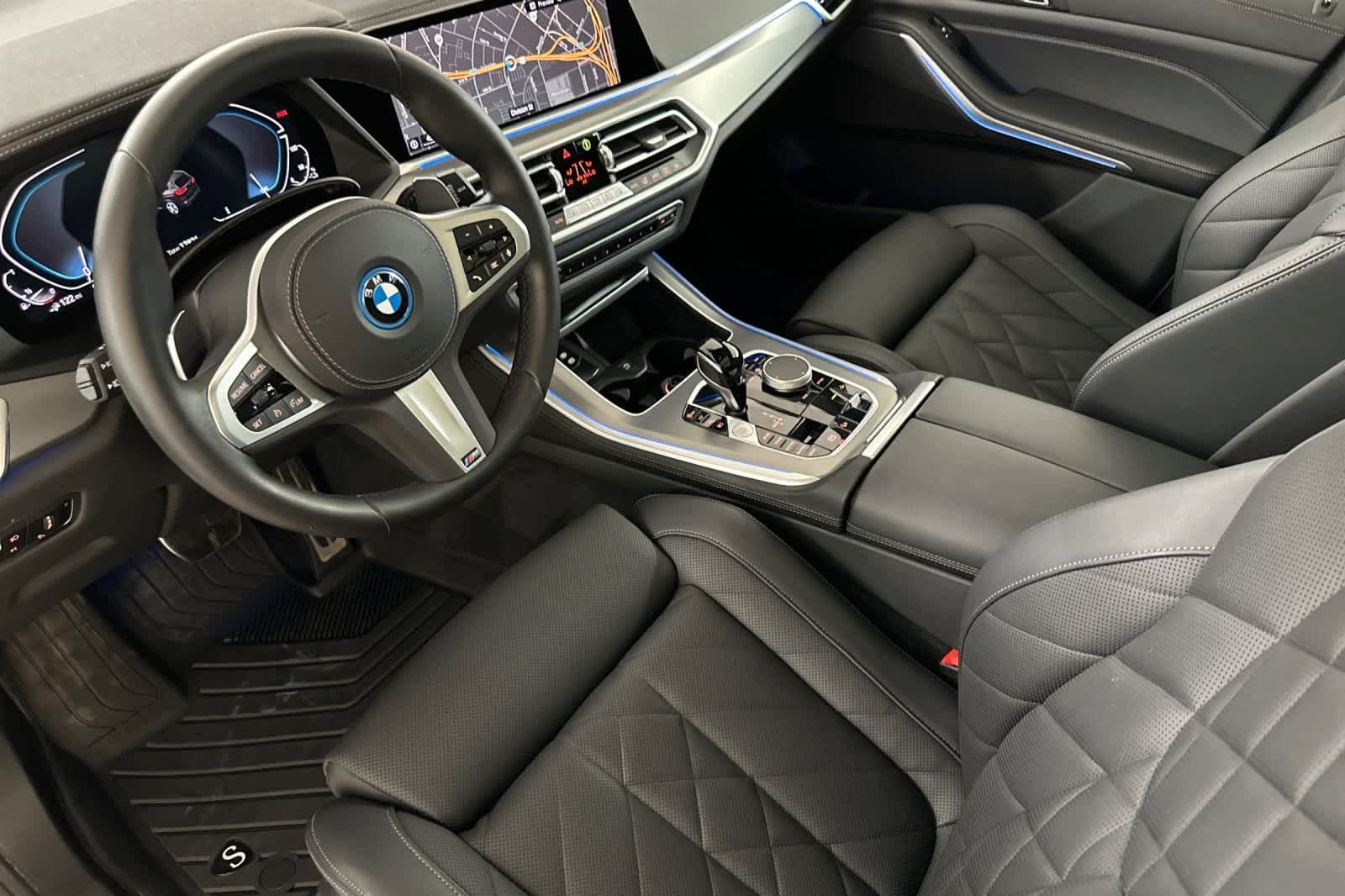 Thumbnail: 2023 BMW X5 - 11