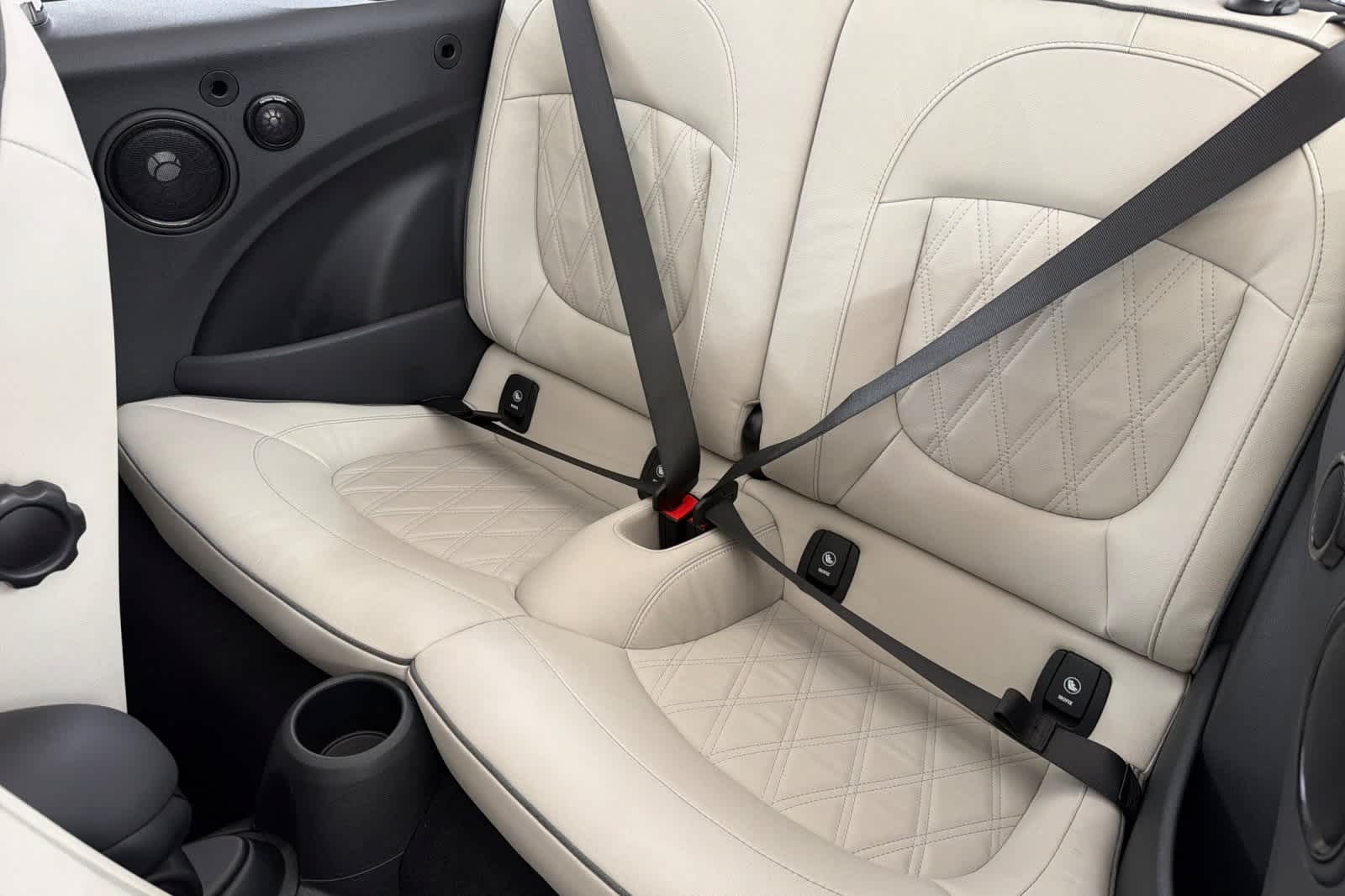 Thumbnail: 2023 MINI Cooper Convertible - 4