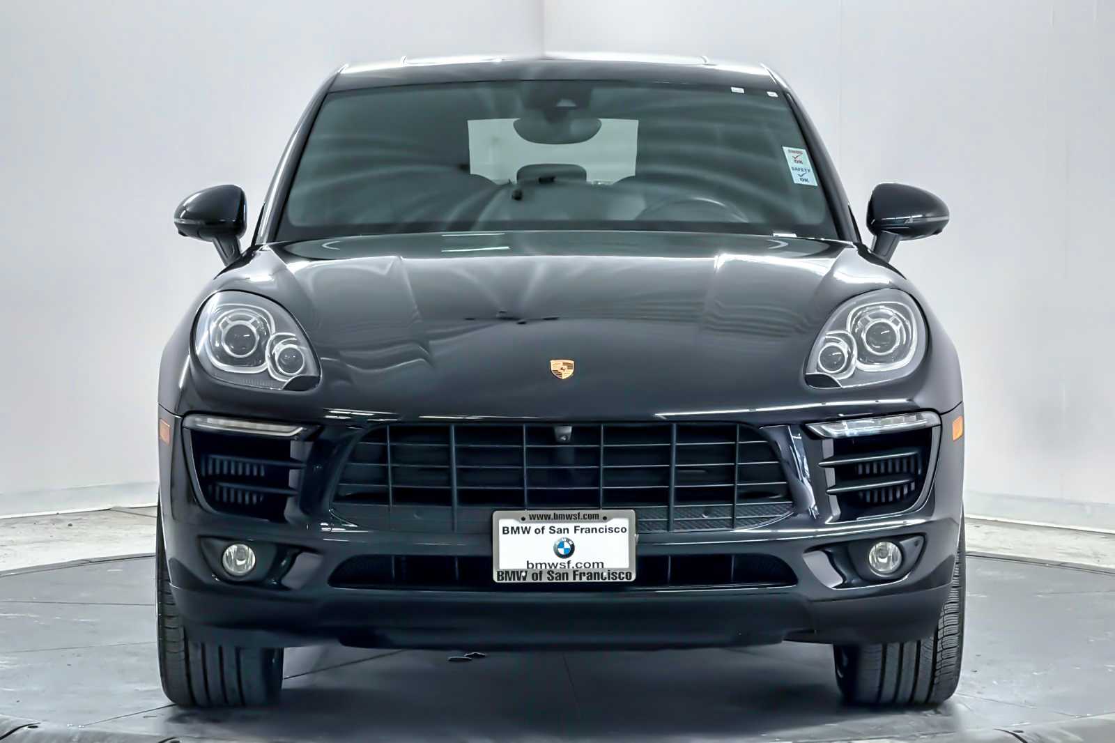 Thumbnail: 2017 Porsche Macan - 10