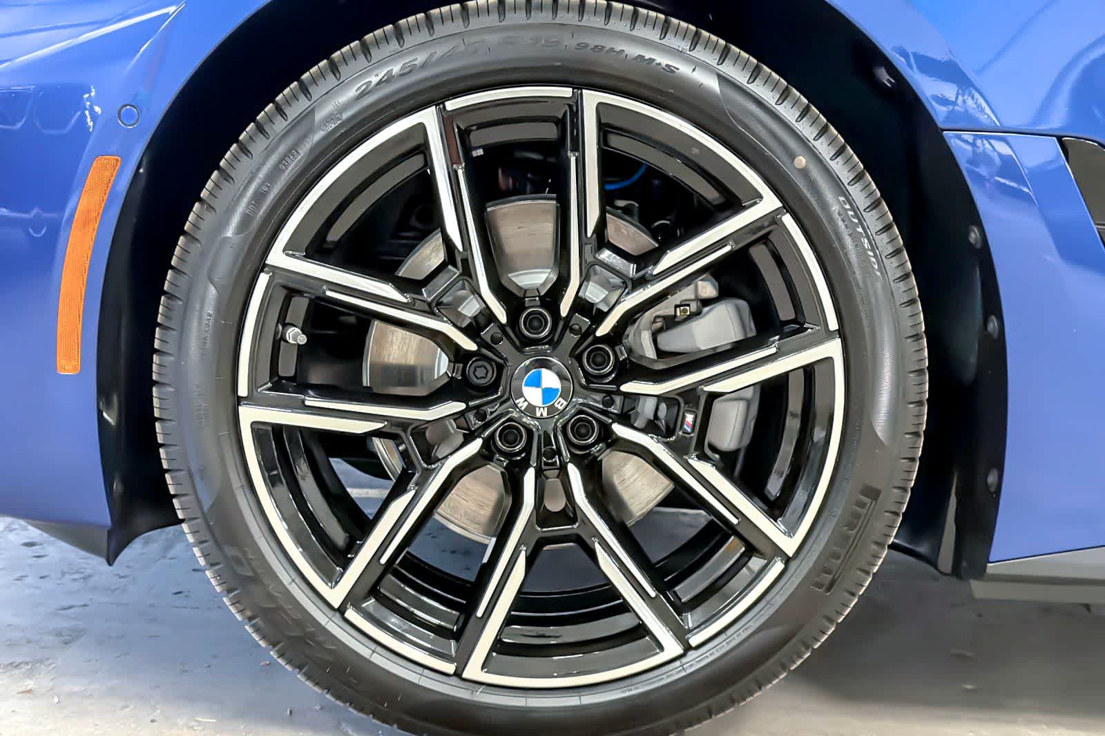 Thumbnail: 2026 BMW i4 - 24