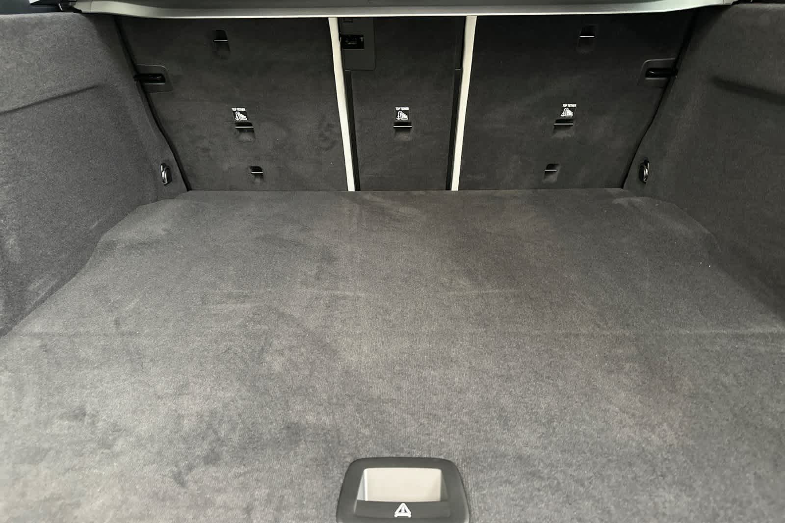 Thumbnail: 2026 BMW M5 - 15