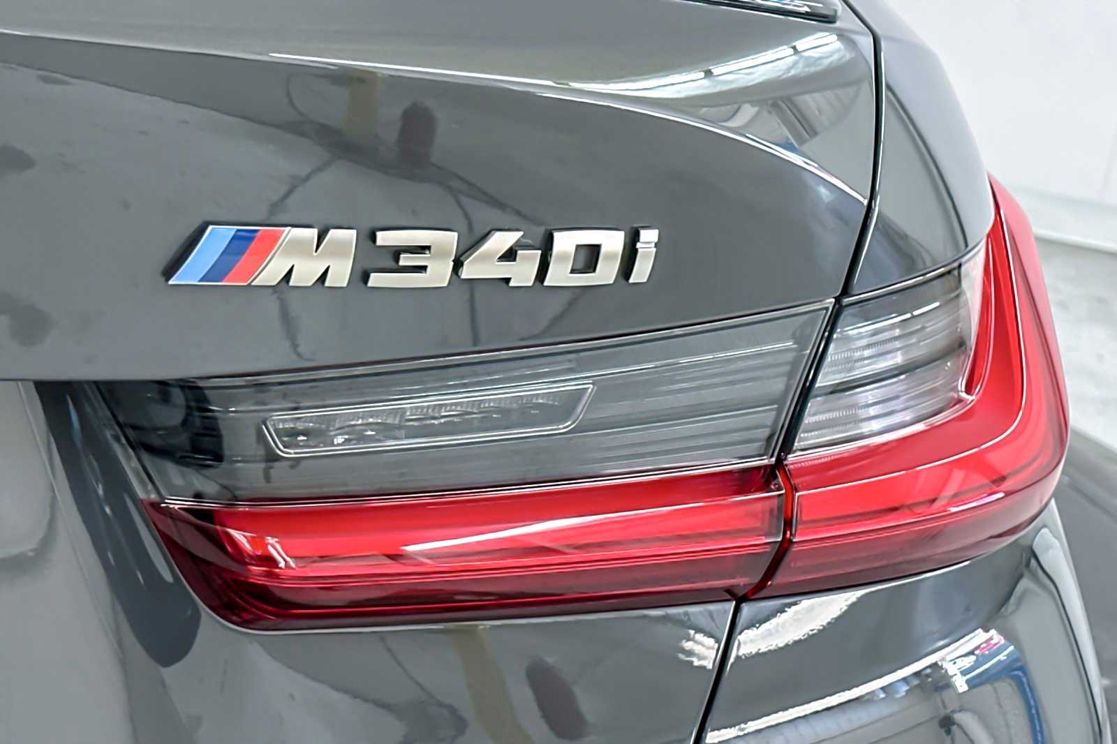 Thumbnail: 2020 BMW 3 Series - 27