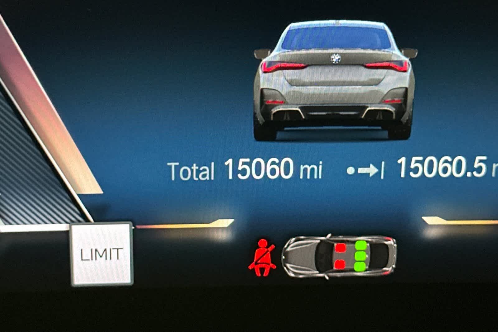 Thumbnail: 2023 BMW i4 - 25
