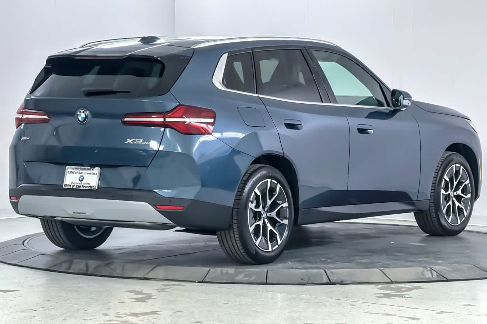 Thumbnail: 2026 BMW X3 - 2