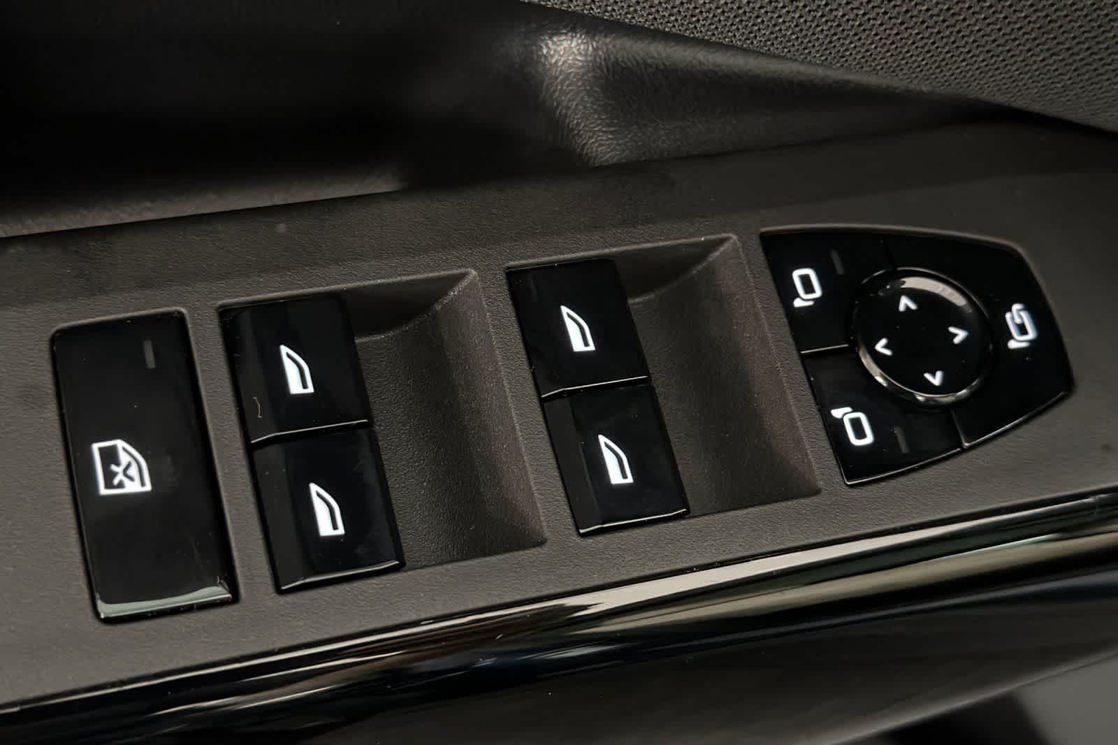 Thumbnail: 2026 BMW X3 - 13