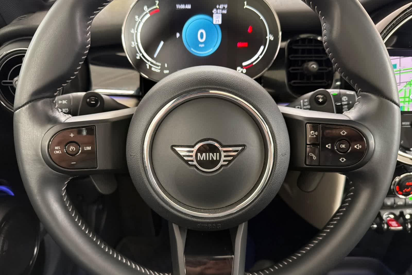 Thumbnail: 2023 MINI Cooper Hardtop - 24