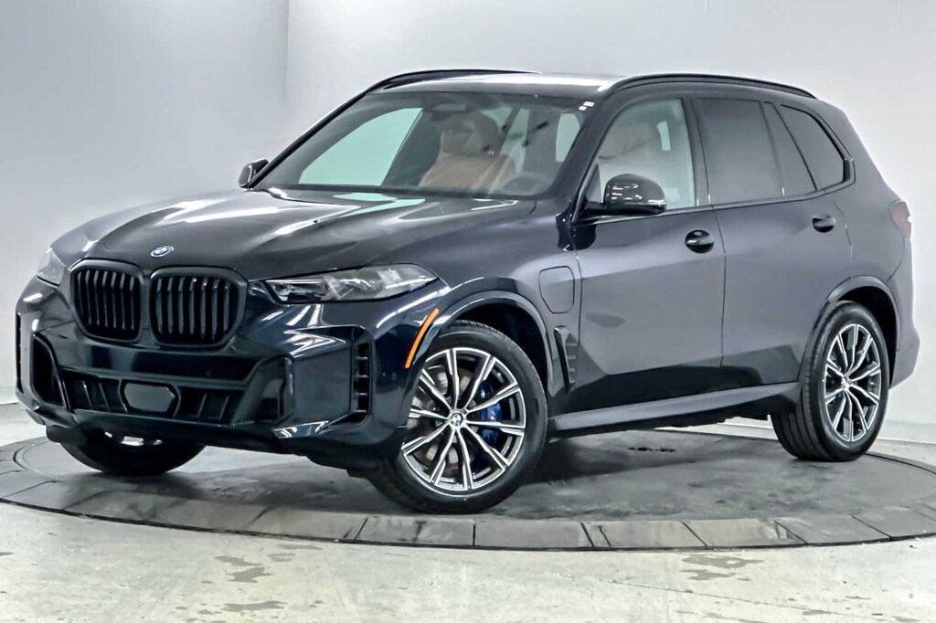 New 2026 BMW X5 PHEV xDrive50e SUV
