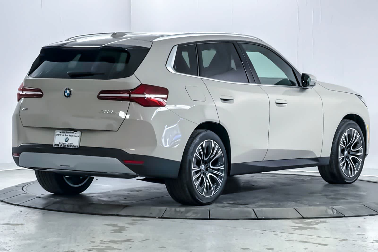 Thumbnail: 2026 BMW X3 - 2