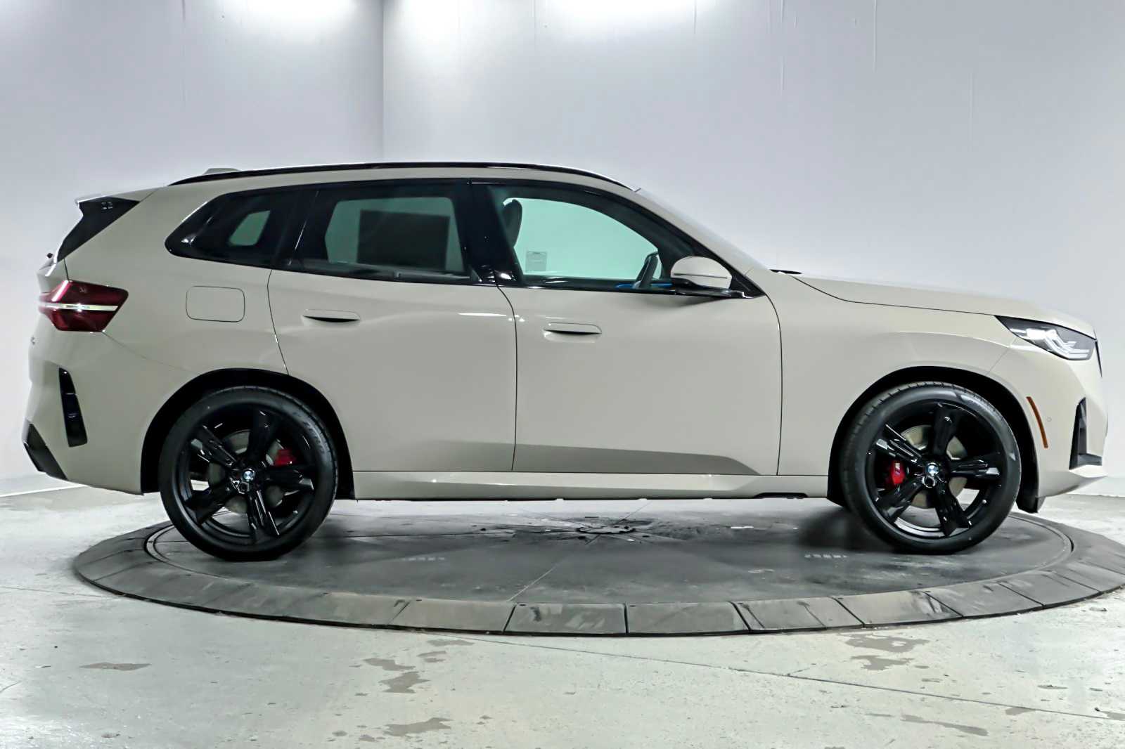 Thumbnail: 2026 BMW X3 - 8