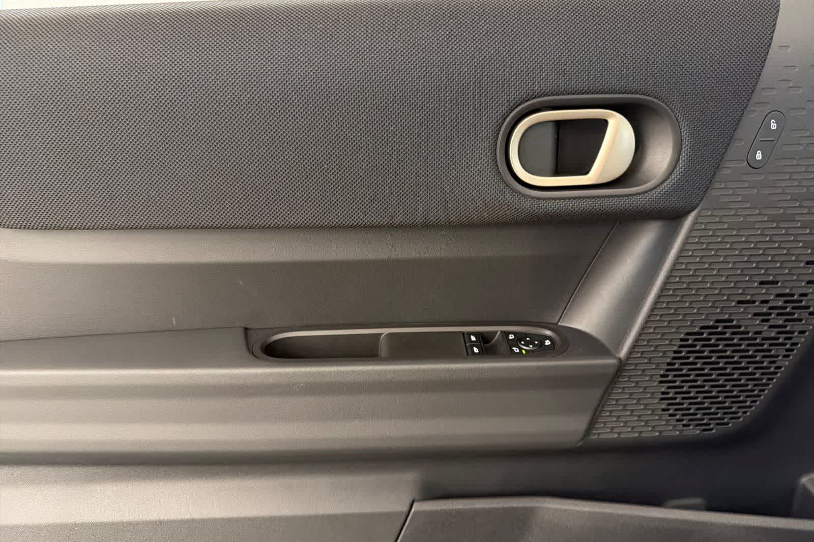 Thumbnail: 2025 MINI Cooper Hardtop - 12