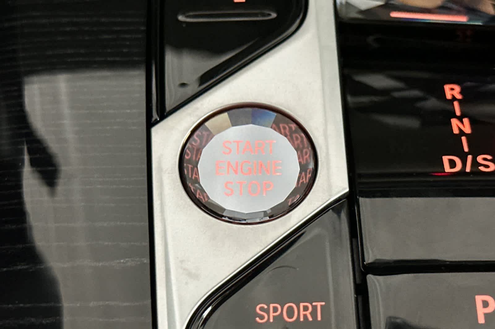 Thumbnail: 2026 BMW X7 - 23